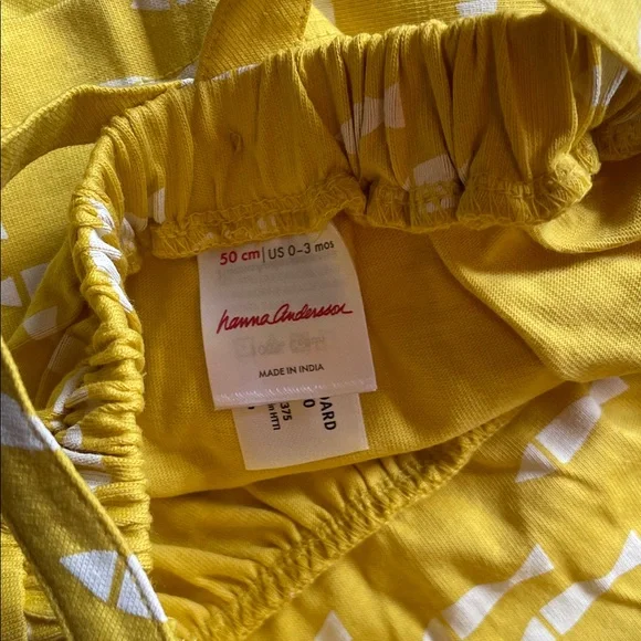 Hanna Andersson - Baby Apron Dress & Bloomers Set - Picture 5 of 9